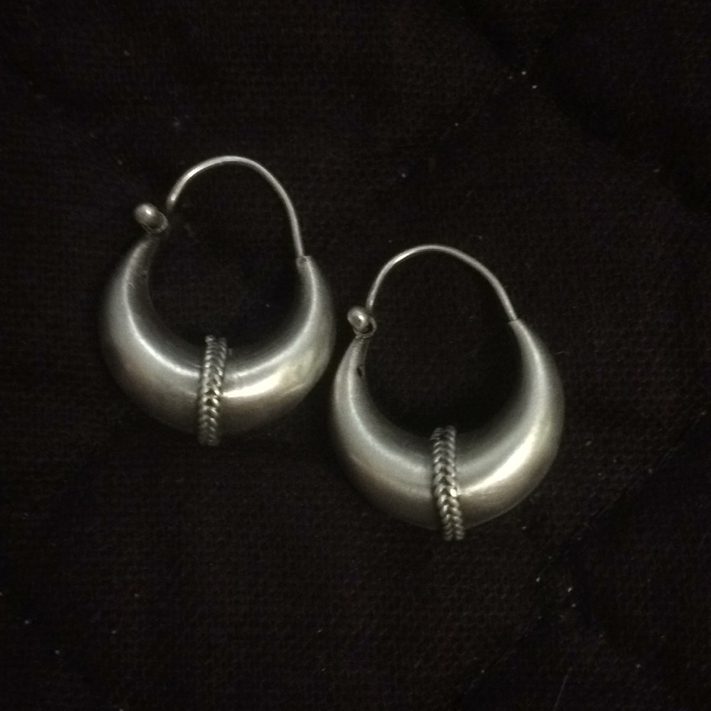 Sterling Silver Hoop Dangle Earring w unique braid